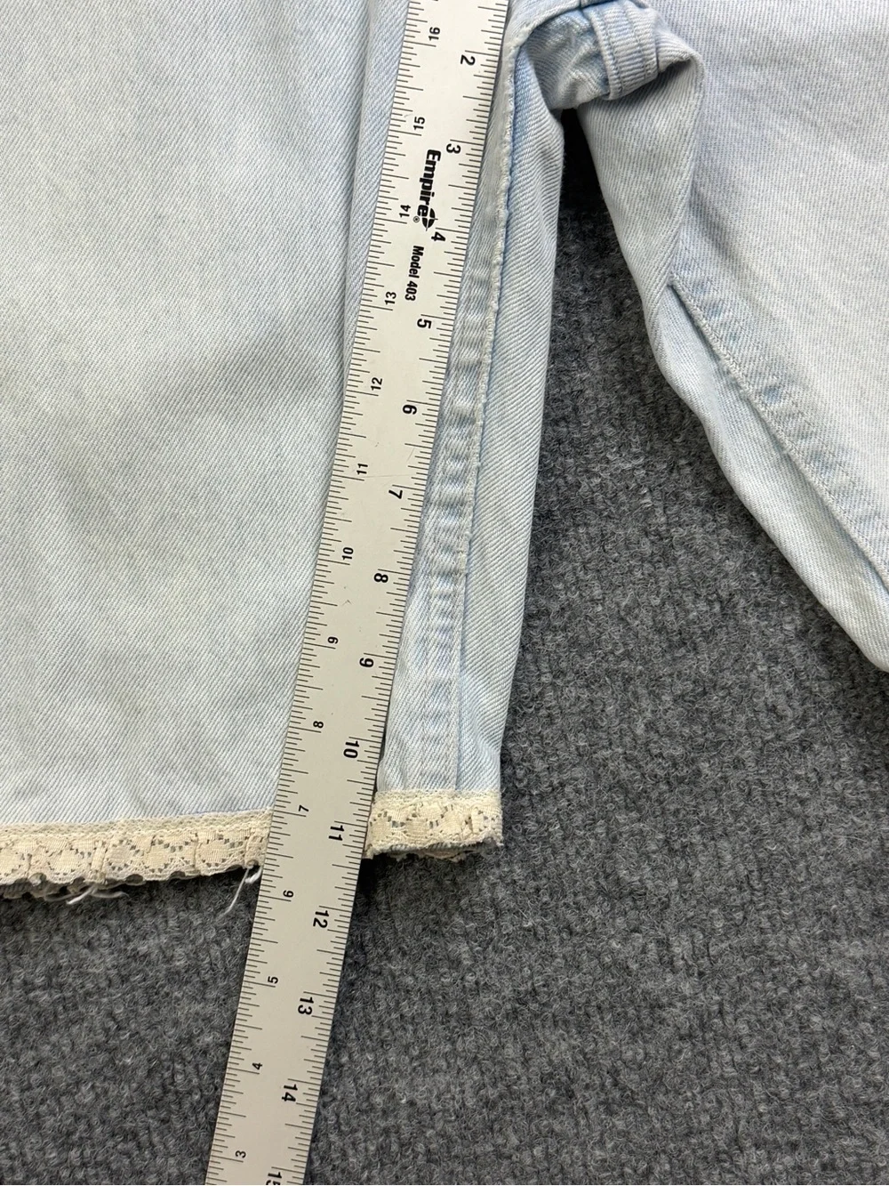 Vintage Lee Light Wash Denim Bermuda Shorts Size 11 Long Lace Trim
